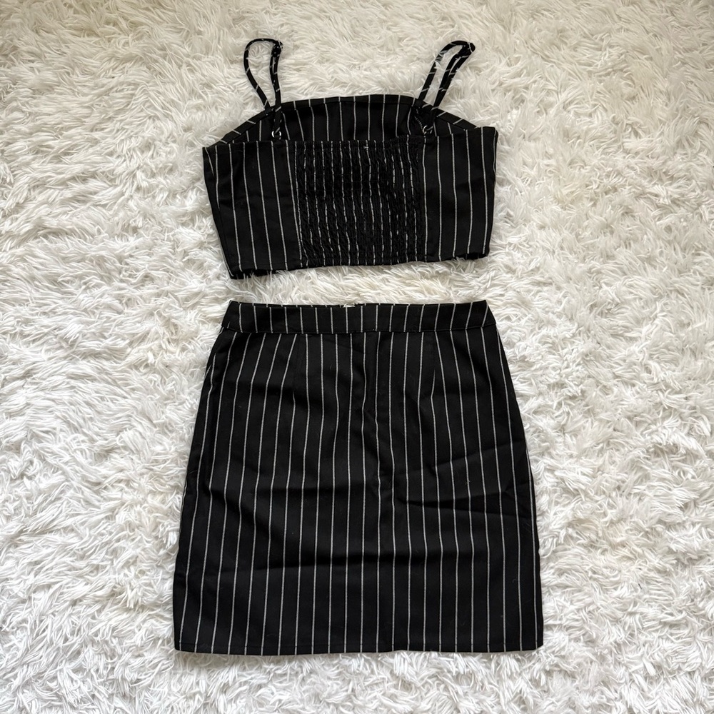 Garage Black and White Striped Two Piece Set - Picture 3 of 4